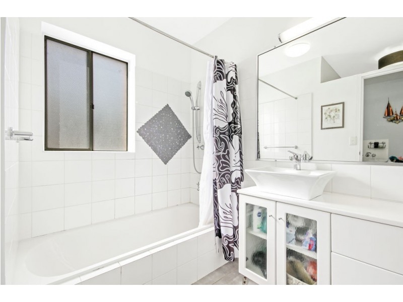 1/57 Brisbane Street, St Lucia QLD 4067