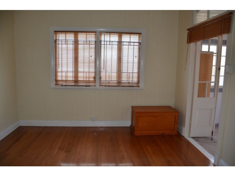 38 hetherington street, Herston QLD 4006