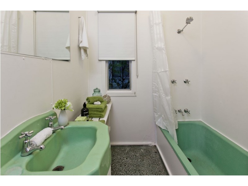 80 Willmington Street, Newmarket QLD 4051