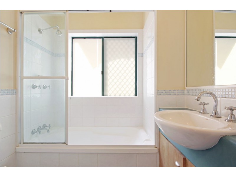 13/451 Enoggera Road, Alderley QLD 4051