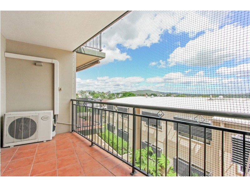 26/204 Kelvin Grove Road, Kelvin Grove QLD 4059