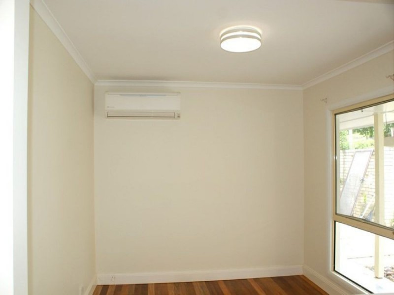19 Mabb Street, Kenmore QLD 4069