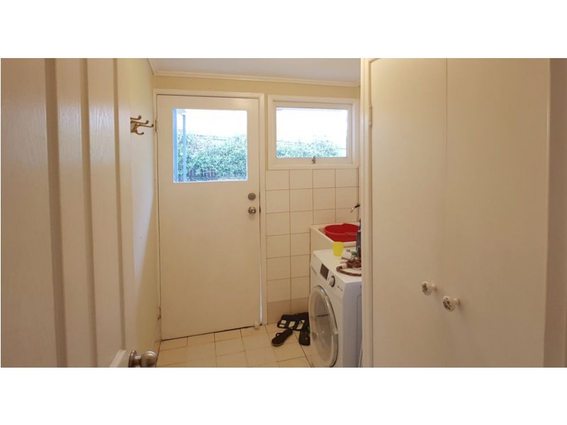 14 Cornhill Street, Kenmore QLD 4069