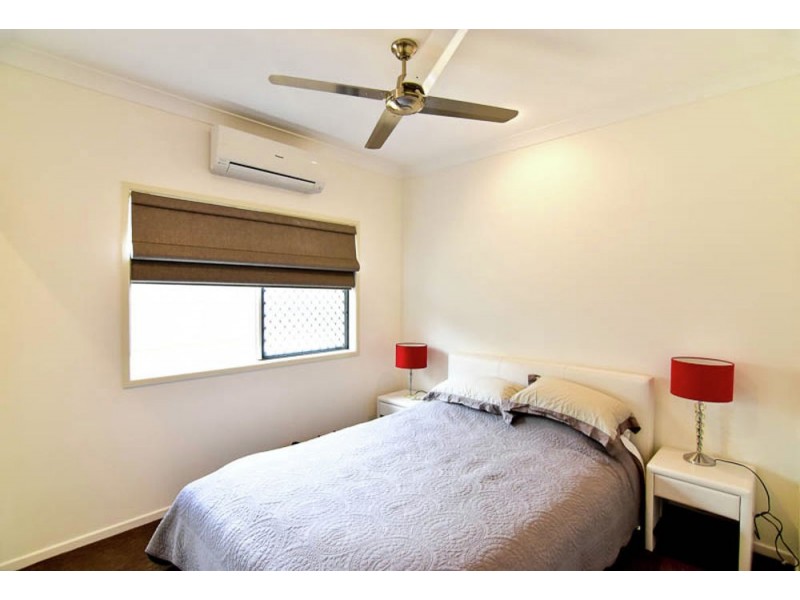 15 Stacey Close, Moggill QLD 4070