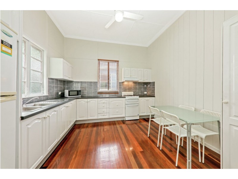 25 Lower Clifton Terrace, Red Hill QLD 4059