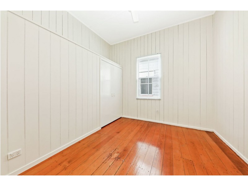 25 Lower Clifton Terrace, Red Hill QLD 4059