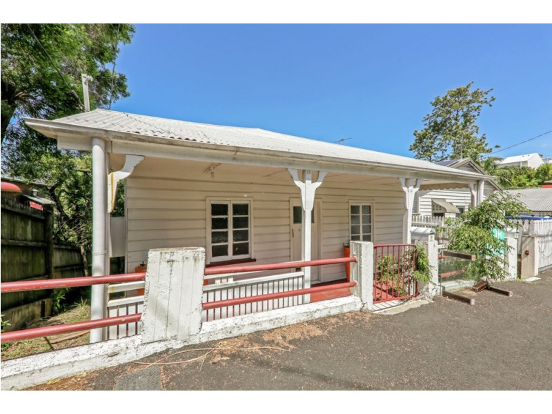 19 Confederate Street, Red Hill QLD 4059