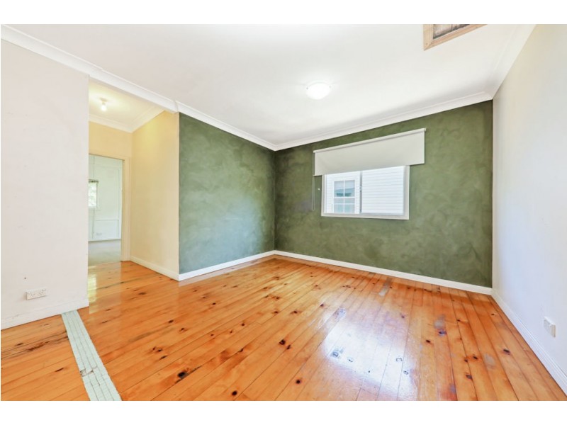 19 Confederate Street, Red Hill QLD 4059