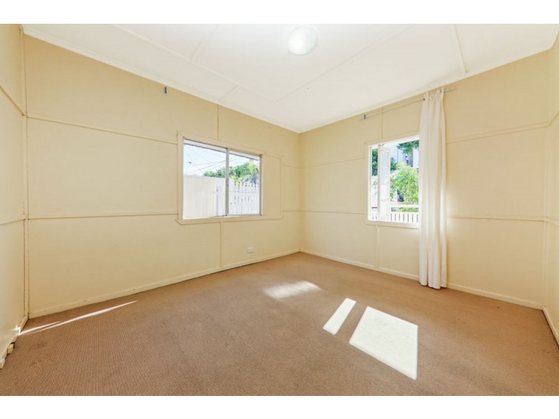 19 Confederate Street, Red Hill QLD 4059