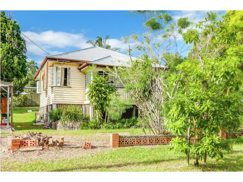 9 St Vincent Street, Ashgrove QLD 4060