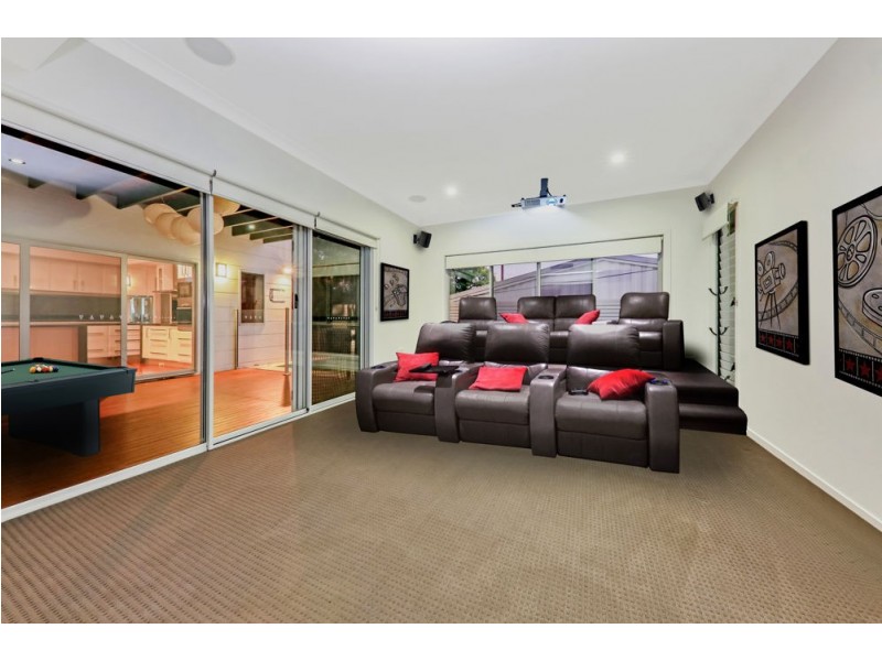 2A Rous Street, Hendra QLD 4011