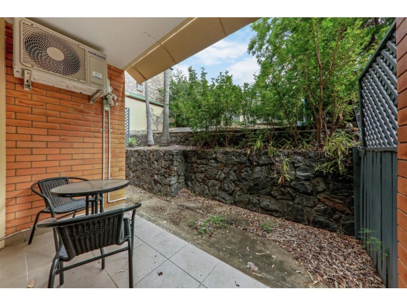 4/5 Sir Fred Schonell Drive, St Lucia QLD 4067