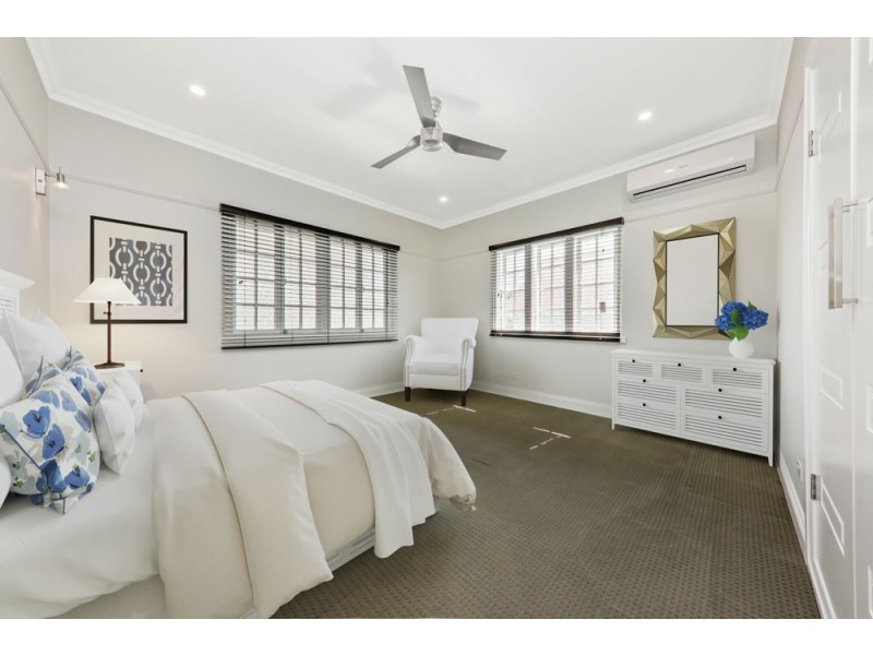 65 Cressey Street, Wavell Heights QLD 4012