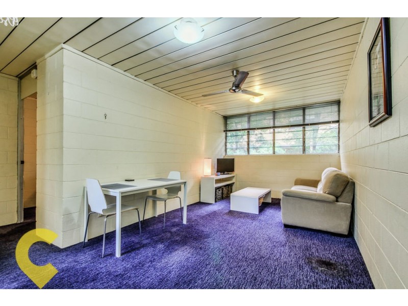 3/8 Ricardo Street, Kelvin Grove QLD 4059