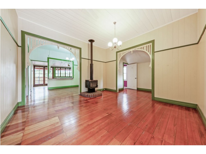 16 Cairns Street, Red Hill QLD 4059