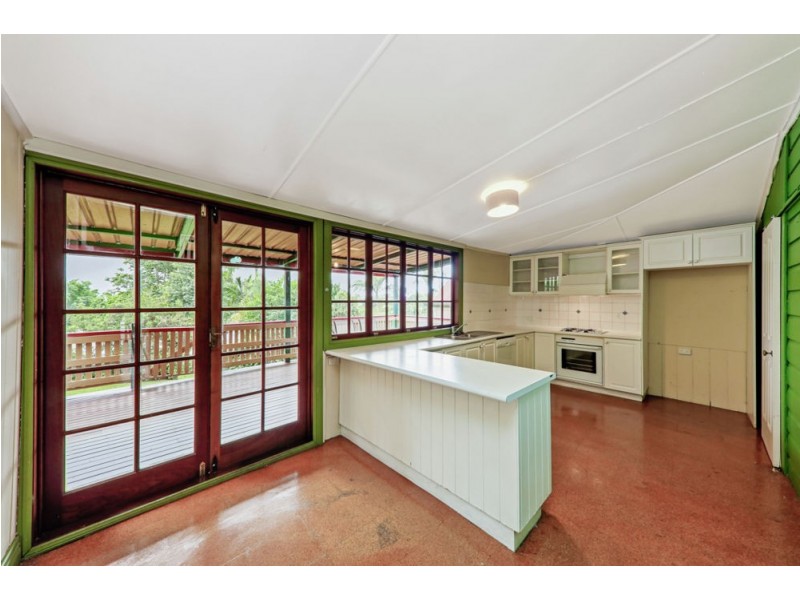 16 Cairns Street, Red Hill QLD 4059