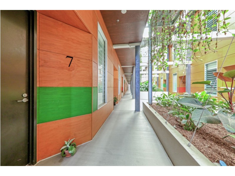 7/36 Vernon Terrace, Teneriffe QLD 4005
