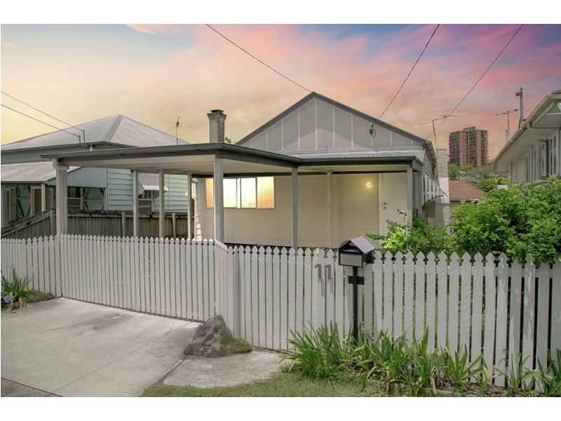 11 Banbridge Street, Kelvin Grove QLD 4059