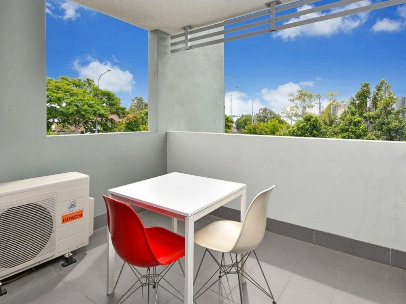 2/75 South Pine Road, Alderley QLD 4051