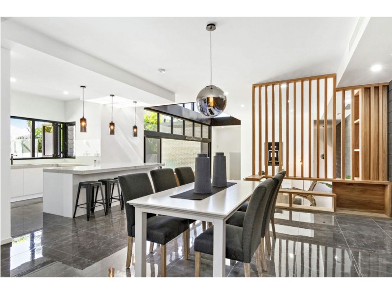 33 Joynt Street, Hamilton QLD 4007