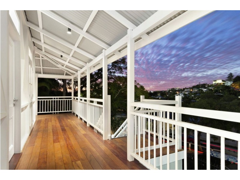 33 Joynt Street, Hamilton QLD 4007