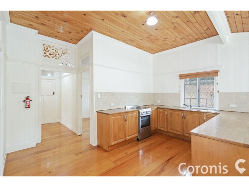 9 McLeod Street, Herston QLD 4006