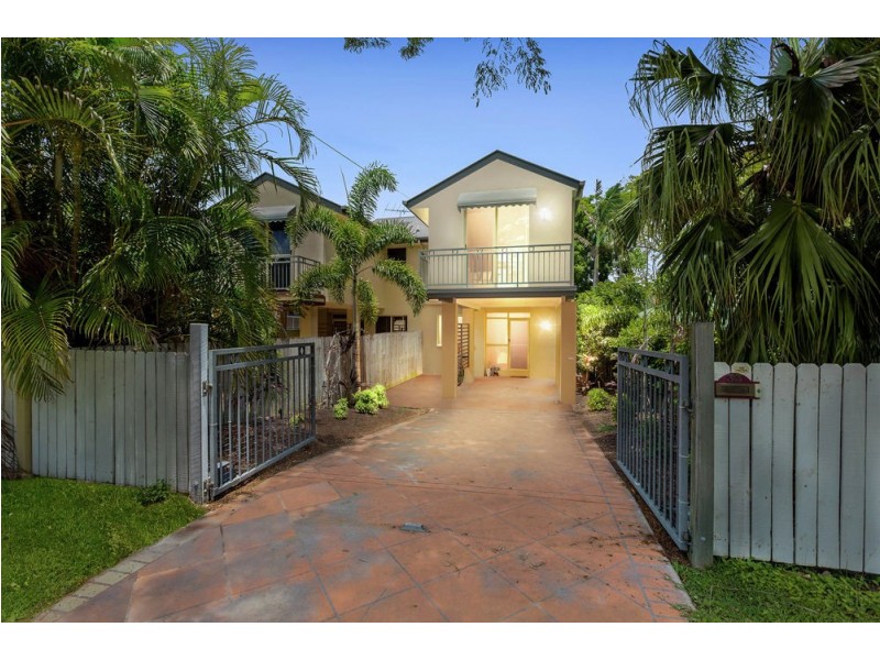 33 Kingsbury Street, Norman Park QLD 4170