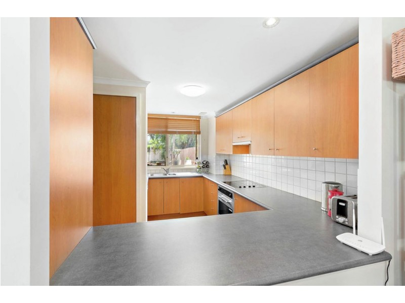 33 Kingsbury Street, Norman Park QLD 4170