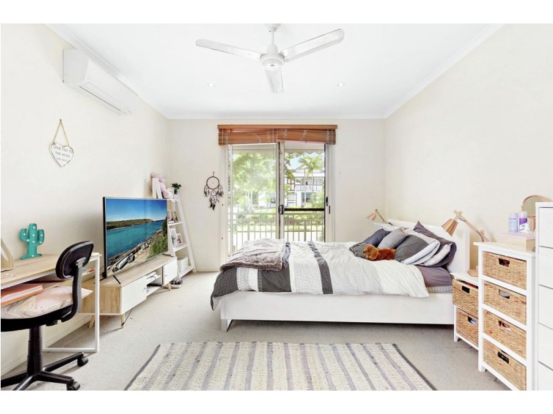 33 Kingsbury Street, Norman Park QLD 4170