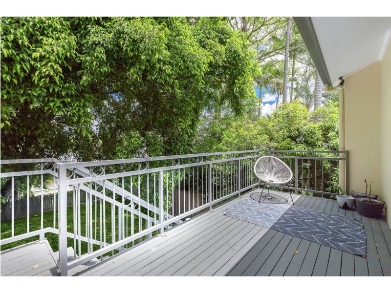 33 Kingsbury Street, Norman Park QLD 4170