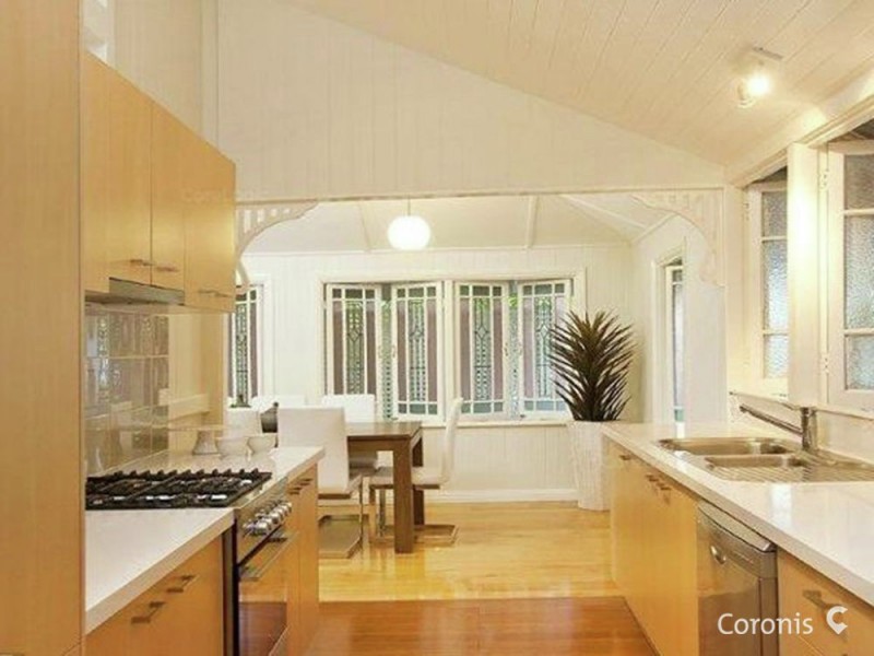 6 Halifax Street, Coorparoo QLD 4151