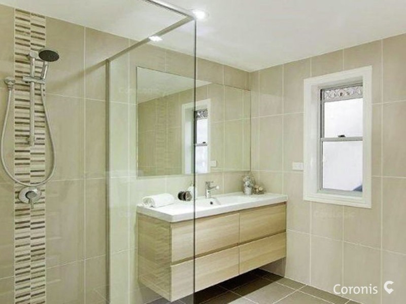 6 Halifax Street, Coorparoo QLD 4151