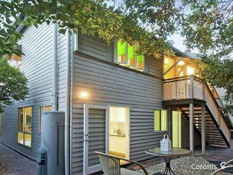 6 Halifax Street, Coorparoo QLD 4151