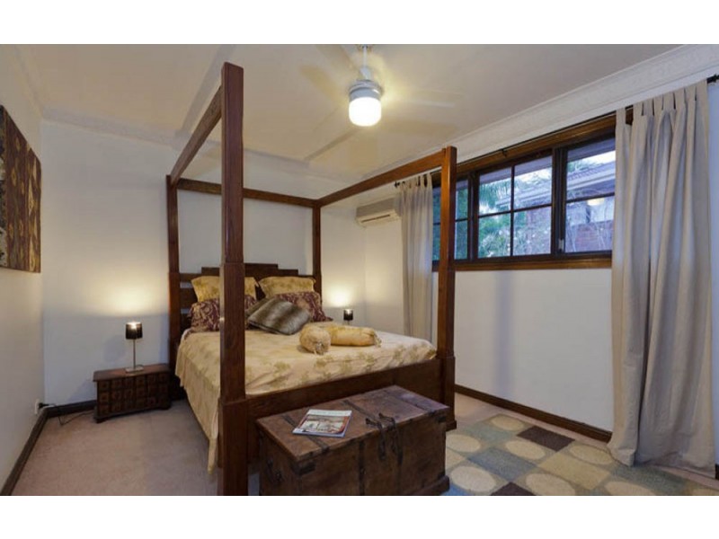 23 Mirbelia Street, Kenmore Hills QLD 4069