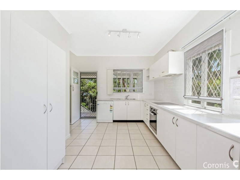 125 Jerrang Street, Indooroopilly QLD 4068