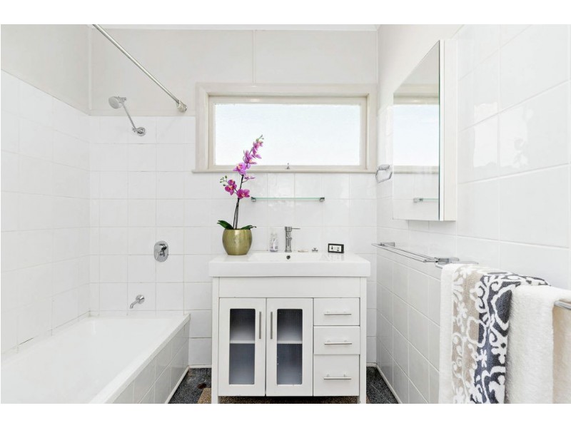 9 Guntur Street, Stafford QLD 4053