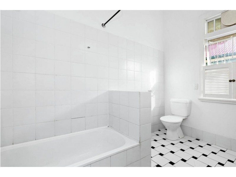 46 Silvester Street, Wilston QLD 4051