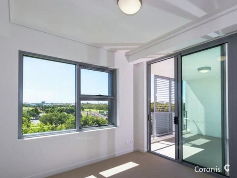 3502/126 Parkside Circuit, Hamilton QLD 4007
