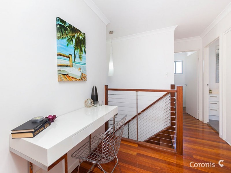 36 Boronia Avenue, Holland Park West QLD 4121