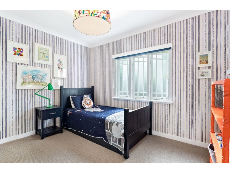 11 Royal Parade, Ashgrove QLD 4060