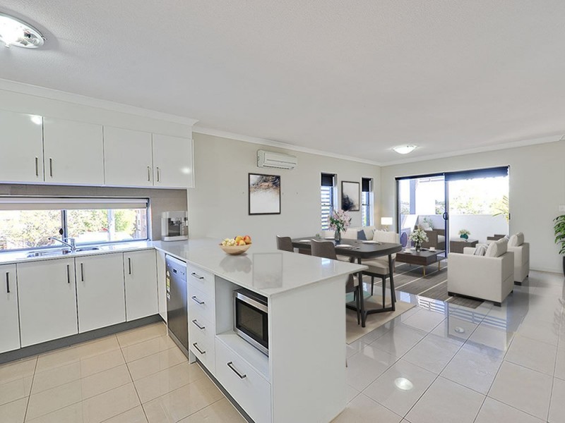 8/75 South Pine Road, Alderley QLD 4051