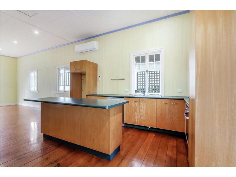 113 Empress Terrace, Bardon QLD 4065