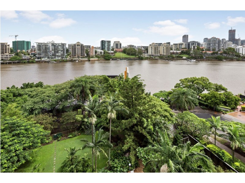 2E/172 Oxlade Drive, New Farm QLD 4005