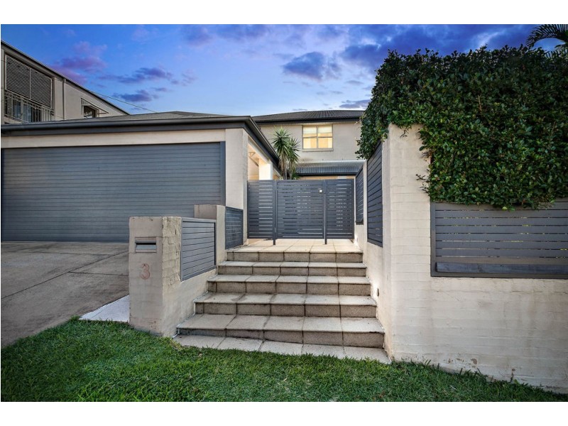 3 Fairfax Street, Red Hill QLD 4059