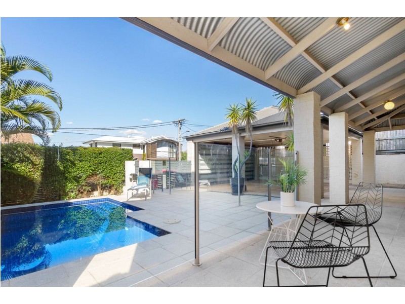 3 Fairfax Street, Red Hill QLD 4059