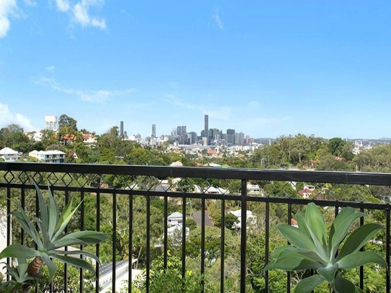 13/32a Simpsons Road, Bardon QLD 4065