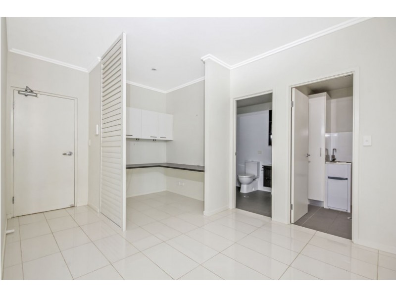 7/64 Barton Road, Hawthorne QLD 4171