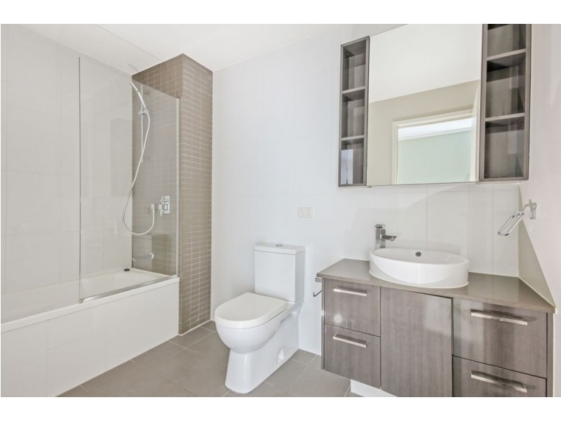 7/64 Barton Road, Hawthorne QLD 4171