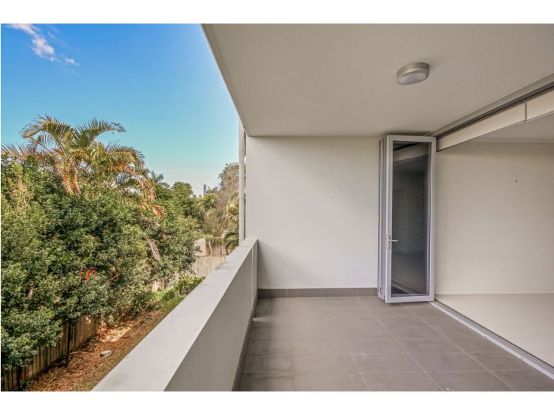 7/64 Barton Road, Hawthorne QLD 4171