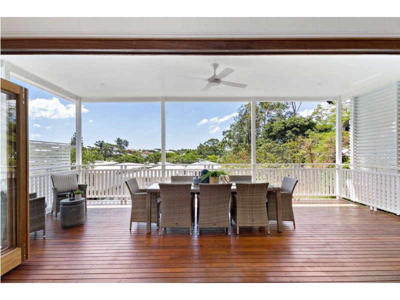 37 Coronation Street, Bardon QLD 4065